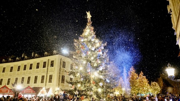 Užite si vianočnú atmosféru v uliciach a na námestiach v Bratislave