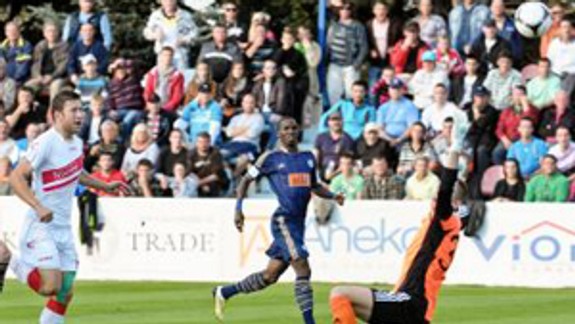 Futbalisti Slovana prehrali v Zlatých Moravciach 1:3