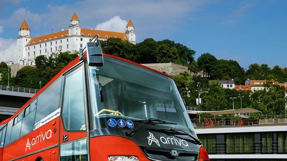 Dopravca Arriva: Momentálne je kľúčové, aby Slovak Lines umožnil plynulý prechod vodičov