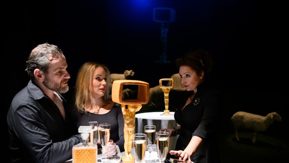 Po úspechu prichádza pád. V MDPOH uvedú úspešnú hru českého režiséra Petra Zelenku Job Interviews