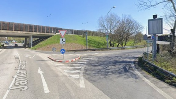 Vjazd na D2 z Ulice Janka Alexyho v Dúbravke je dočasne uzavretý