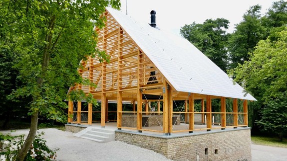 Tip na stredu: Na Peknej ceste otvárajú hájovňu. Fungovať bude ako pavilón s grilom a ohniskami