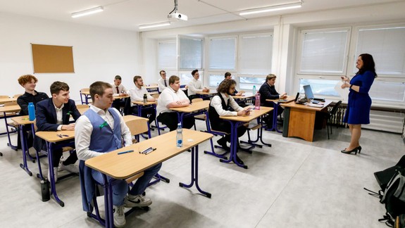 Začína sa maturitný týždeň, v utorok píšu študenti test a sloh zo slovenčiny