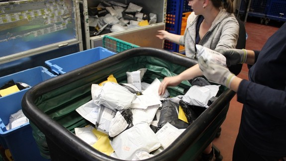 Cenné rady: Ako ušetriť čas a peniaze pri podaní balíka? Stihnite to ešte do Vianoc