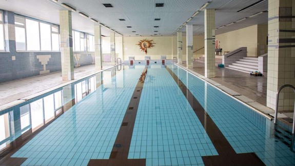 Dobrá správa: Petržalka získala peniaze na obnovu plavárne základnej školy Pankúchova