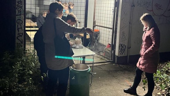 Petržalka spustila pilotný projekt pomoci ľuďom bez domova