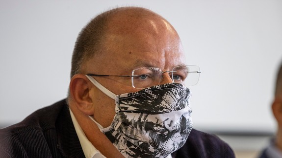 Rokovanie Rady STVS sa presúva - riaditeľ Jaroslav Rezník je v preventívnej karanténe