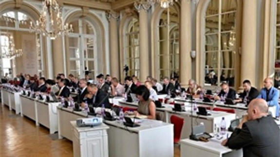 K nariadeniu sa dá vyjadriť do 16. septembra