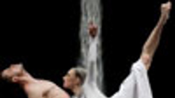 Slovenské divadlá a tance v Bratislave