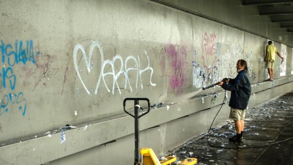 Cesty čakajú opravy, skrášlia aj Most SNP