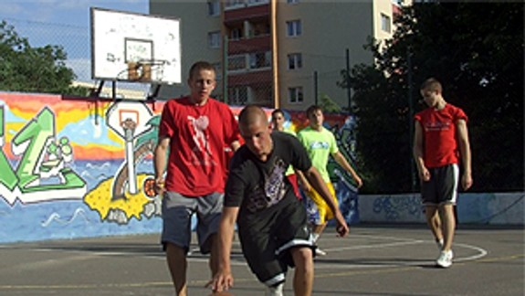 Streetbalové tímy sa môžu prihlásiť do novomestskej ligy