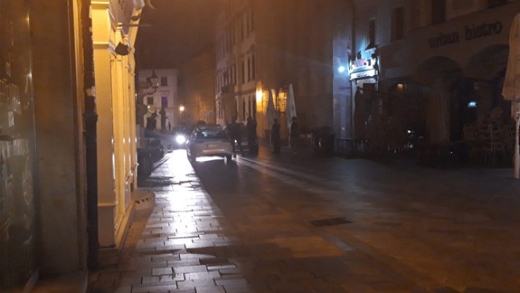 Pribudne vianočná výzdoba? Prevádzky v centre mesta môžu žiadať dotáciu na osvetlenie