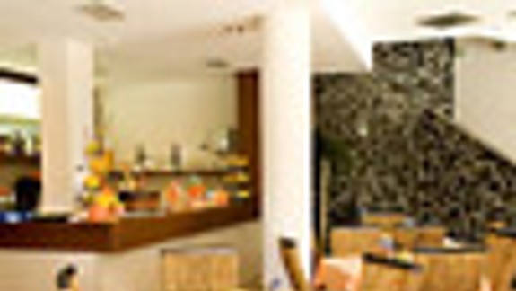 DVAJA BRATIA Restaurant