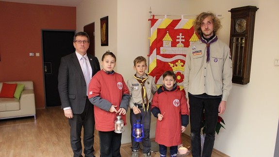 Betlehemské svetlo dorazilo aj do Ružinova