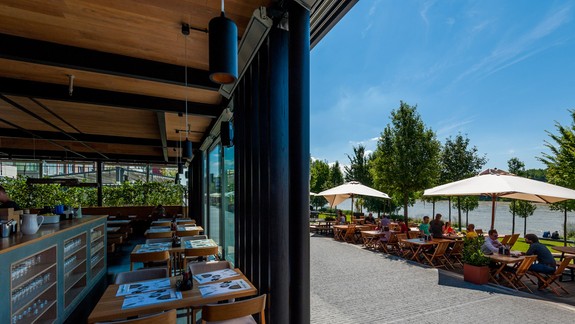 BEDEKER GURMÁNA - Ramen, raisukaree či gyoza? Testovali sme ázijské špeciality...