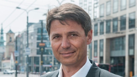 Primátor chce menej ľudí vo vedení mestských podnikov