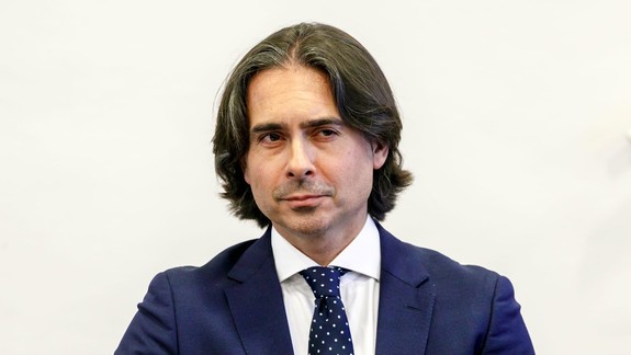 Riaditeľa SND Drličku odvolali z funkcie, dekrét mu doniesla domov úradníčka v sprievode ochrankárov