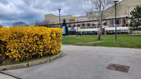 Dúbravka podpísala rámcovú zmluvu na opravy miestnych komunikácií