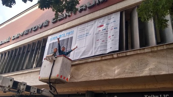 V Bratislave vyhlásia výsledky 8. ročníka súťaže Slovak Press Photo - aké témy v nej dominovali?