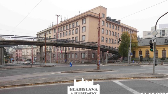 Spoznali by ste túto bratislavskú križovatku? Neuveriteľné, ako vyzerala v roku 1924