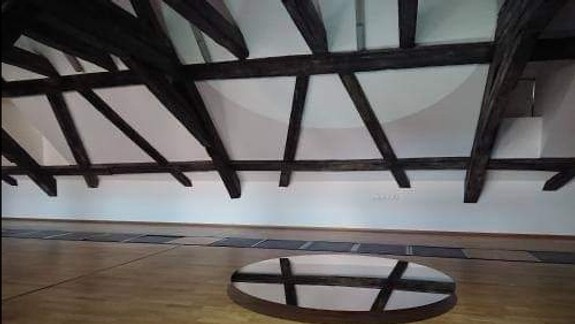 V podkroví Mirbachovho paláca otvorili výstavu M. Vongreja