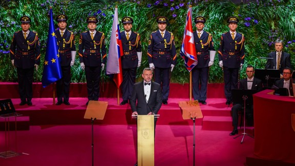 Prezident Peter Pellegrini udelil štátne vyznamenania 18 osobnostiam