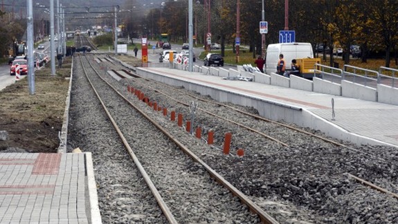 Električky majú začať jazdiť do Dúbravky od utorka
