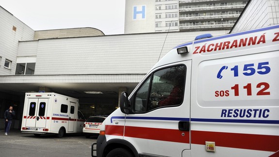 Záchranári zasahovali pri sobotných voľbách 11-krát