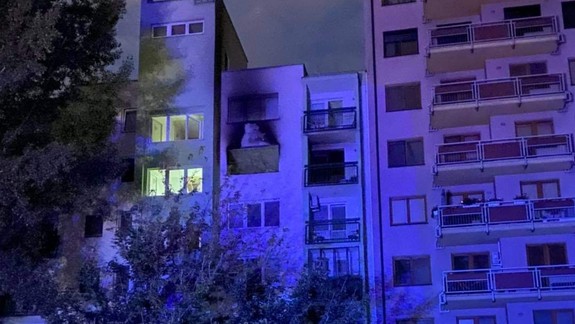 Tragédia: V Ružinove došlo k výbuchu v byte, našli aj pozostatky jednej osoby