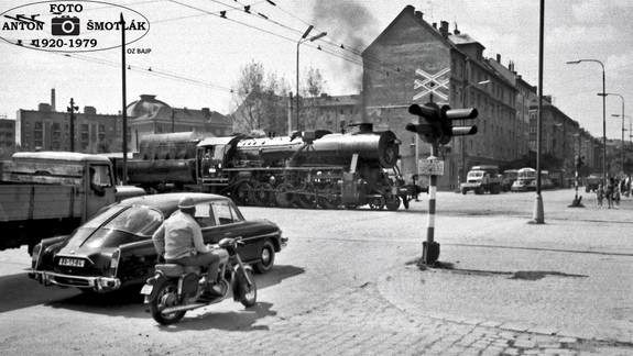 Krížom cez mesto po železnici: Pripomeňte si časy, keď ulicami Bratislavy hrmotali vlaky