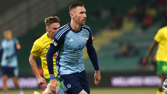 Zmrhalovi skončila zmluva, zo Slovana odchádza