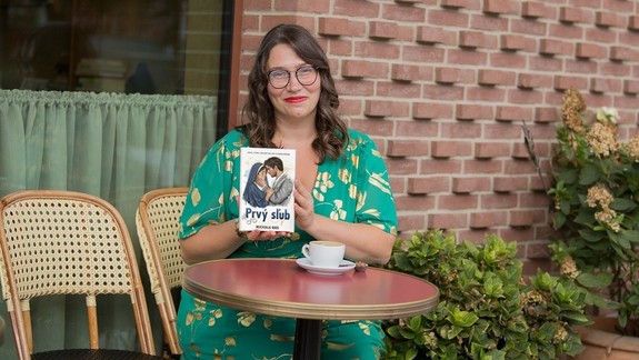 Láska, ktorá nemala vzniknúť. Knižná novinka Prvý sľub vás chytí za srdce!