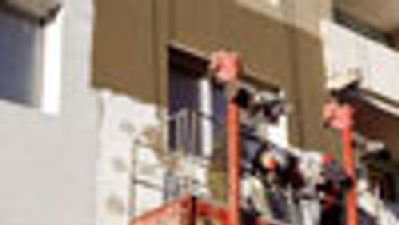 Na Hronskej je zateplený dom financovaný aj EÚ