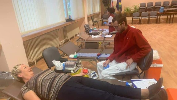 V Dúbravke darovalo krv 21 darcov
