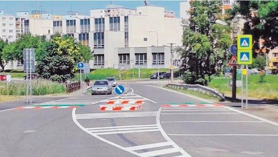 Skončilo sa kľučkovanie po ceste