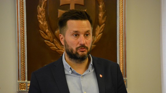 Menšie riešenia pre verejné priestory v Bratislave navrhne ateliér Plusminusarchitects