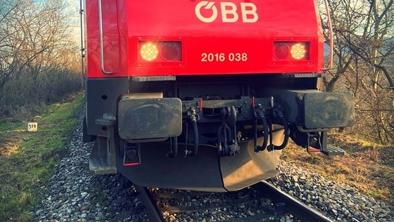 Tragédia: V lokalite Devínskej Jazero usmrtil vlak človeka