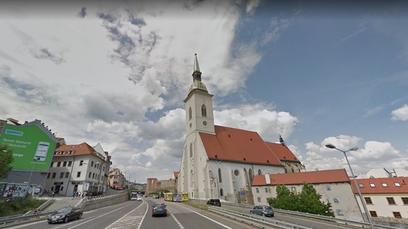 FOTO a VIDEO: Vo veži Dómu svätého Martina nestraší, ale skrýva pár historických predmetov i záhadných nápisov