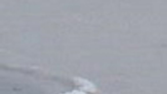 Neprežil skok z mosta do zamrznutého jazera