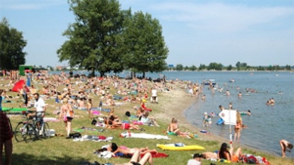 Na Zlatých pieskoch sa vo štvrtok utopila staršia žena