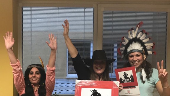 OZ Náruč vydáva charitatívny kalendár Staré zlaté časy -Skutočných hrdinov 2019