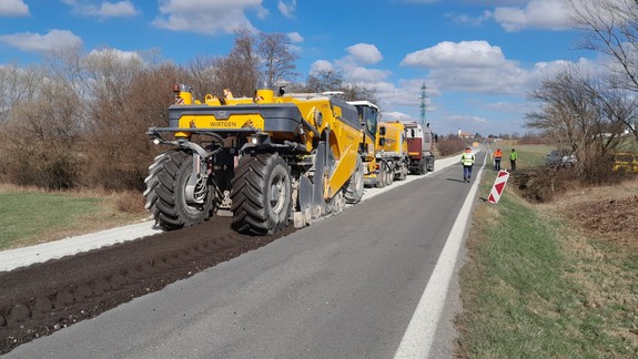 Bratislavská župa zrekonštruovala v tomto roku už 19 úsekov regionálnych ciest. Ktoré budú nasledovať v roku 2024?