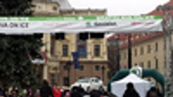 Na klzisku sa vystriedalo 45-tisíc ľudí