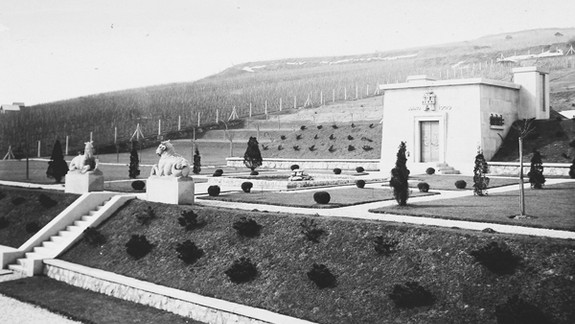 Z vodojemu na Kolibe zostal fragment