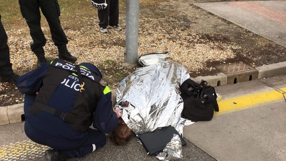 Mestskí policajti zachránili 57-ročnú ženu