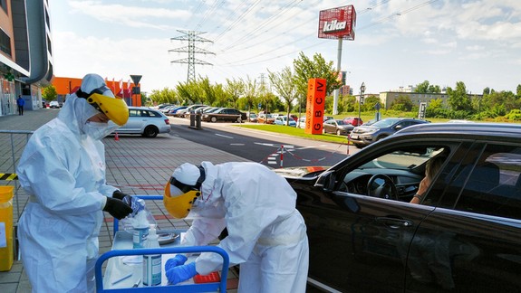 Počet infikovaných koronavírusom je takmer 50, hospitalizovali ďalších pacientov, najviac prípadov je v Bratislave