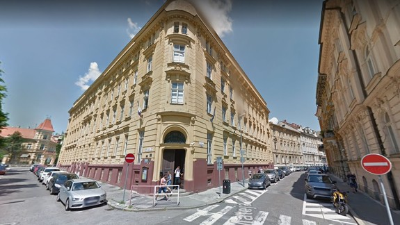 Prezenčné vyučovanie sa obnoví na štyroch župných školách