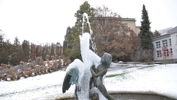FOTO: Vodárenské múzeum je atraktívne aj v zime a to nielen vďaka ľadovej fontáne...