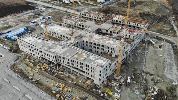 Hrubá stavba nemocnice na Boroch by mala byť čoskoro dokončená