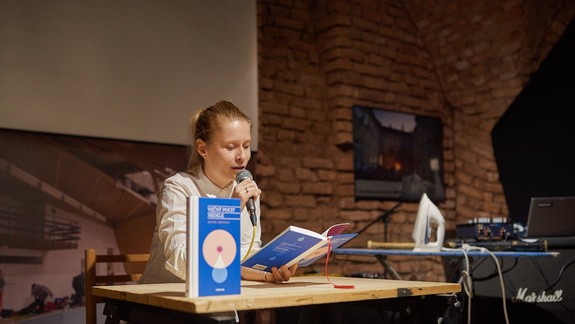 ROZHOVOR a SÚŤAŽ: Mirka Ábelová: Tehotenstvo je našou spoločnosťou zromantizované.